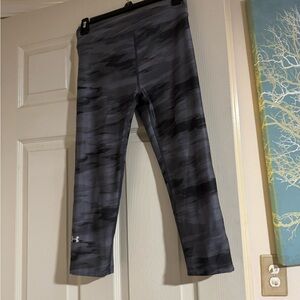 Under Armour Women’s Charcoal Camo Leggings